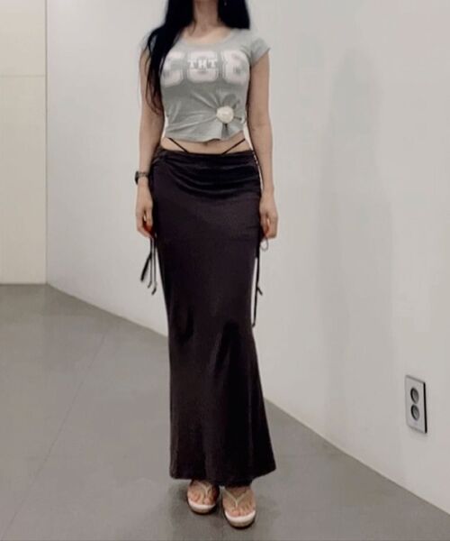 PLEASENOFOLLOW(プリーズノーフォロー)の「Moss Eyelet Shirring Long Skirt (Ash Charcoal)(スカート・レディース・その他・SMALL/MEDIUM)」の15枚目の写真