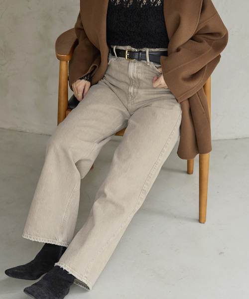 IENA（イエナ）の「upper hights/アッパーハイツ 別注 THE NIECE デニムパンツ（デニムパンツ・レディース・ベージュ/ブルー・22/26/25/24/23）」の9枚目の写真