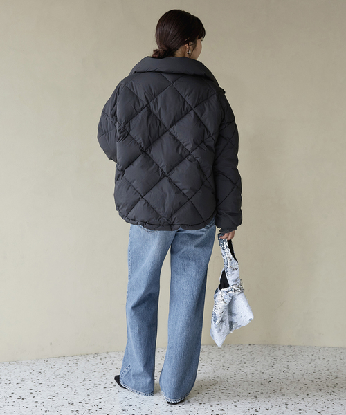 IENA（イエナ）の「upper hights/アッパーハイツ 別注 THE NIECE デニムパンツ（デニムパンツ・レディース・ベージュ/ブルー・22/26/25/24/23）」の19枚目の写真