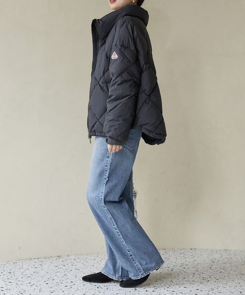 IENA（イエナ）の「upper hights/アッパーハイツ 別注 THE NIECE デニムパンツ（デニムパンツ・レディース・ベージュ/ブルー・22/26/25/24/23）」の4枚目の写真