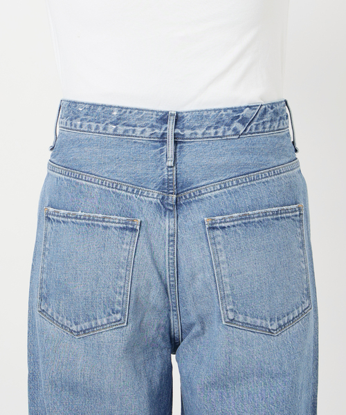 IENA（イエナ）の「upper hights/アッパーハイツ 別注 THE NIECE デニムパンツ（デニムパンツ・レディース・ベージュ/ブルー・22/26/25/24/23）」の17枚目の写真