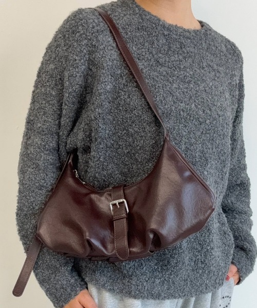 AUREN(オーレン)の「【ユニセックス】バックルショルダーバッグ(ショルダーバッグ・メンズ・ブラック/レッド/ブラウン/ホワイト・FREE)」の14枚目の写真