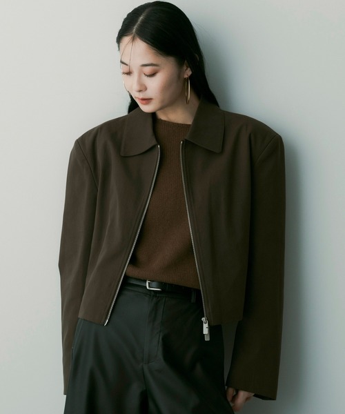 SERENO(セレーノ)の「クロップドジップジャケット(その他アウター・レディース・ダークブラウン/ブラック・ONESIZE)」の4枚目の写真