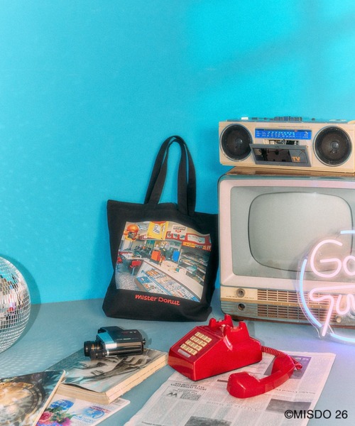 LEPSIM(レプシィム)の「【Mister Donut】BIGトートバッグ 627326(トートバッグ・レディース・オフホワイト/グレー系その他・ONE SIZE)」の3枚目の写真