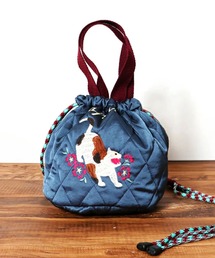 HOUSTON（ヒューストン）の「HOUSTON woman ヒューストン ウーマン CAT ALASKA EMB QUILTING EFECT BAG 猫 ネコ 龍 アラスカ 動物 刺繍 キルティング エフェクトバッグ 巾着バッグ（ショルダーバッグ）」