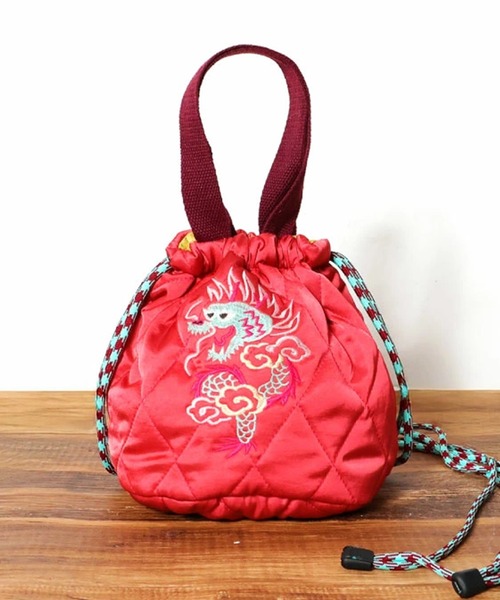 HOUSTON(ヒューストン)の「HOUSTON woman ヒューストン ウーマン CAT ALASKA EMB QUILTING EFECT BAG 猫 ネコ 龍 アラスカ 動物 刺繍 キルティング エフェクトバッグ 巾着バッグ(ショルダーバッグ・レディース・ラベンダー/ピンク/レッド/オリーブ/イエロー/ネイビー・FREE)」の20枚目の写真