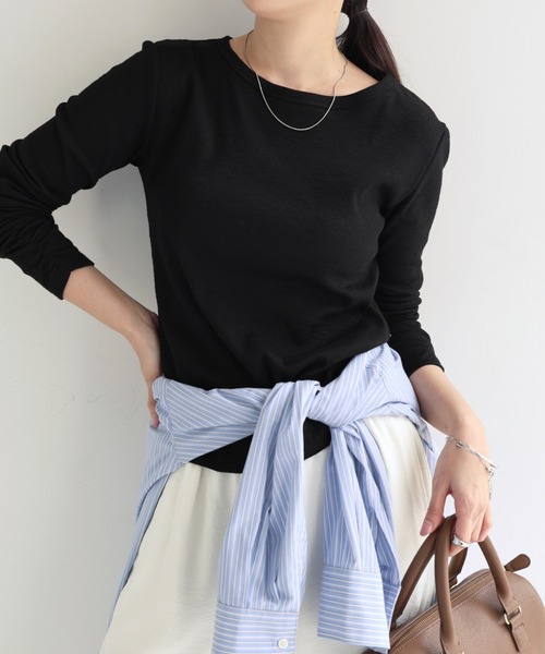 andme(アンドミー)の「袖ギャザーシアートップス(Tシャツ/カットソー・レディース・ブラウン/オフホワイト/ブラック・M)」の2枚目の写真