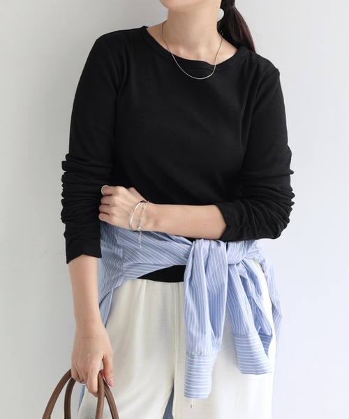 andme(アンドミー)の「袖ギャザーシアートップス(Tシャツ/カットソー・レディース・ブラウン/オフホワイト/ブラック・M)」の9枚目の写真