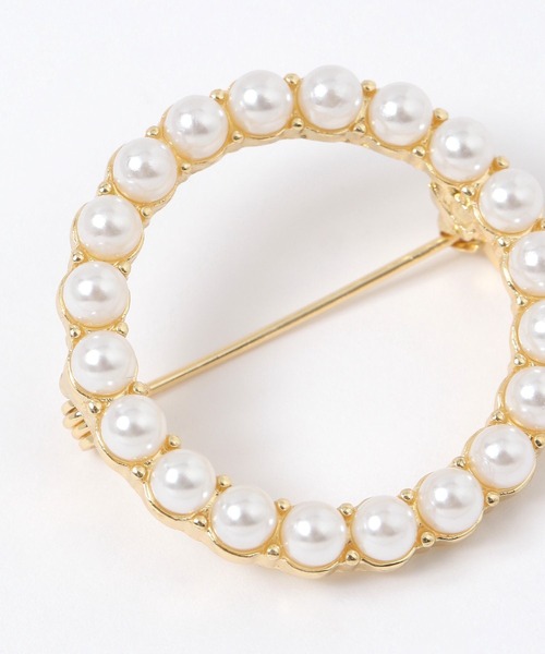 studio CLIP（スタディオクリップ）の「ラウンドパールブローチ（ブローチ/コサージュ・レディース・その他1・FREE）」の4枚目の写真