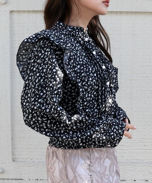 CECIL McBEE(セシルマクビー)の「ワッシャー花柄ピンタックフリルブラウス(シャツ/ブラウス・レディース・ブラック/アイボリー・MEDIUM)」の14枚目の写真