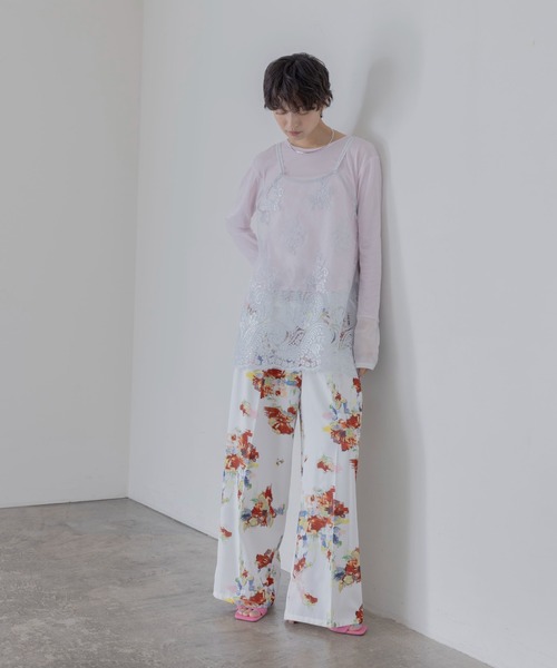 Eimee Law（エイミーロウ）の「ブラッシュフラワープリントリラックスパンツ（その他パンツ・レディース・オフホワイト/ブラウン・FREE）」の4枚目の写真