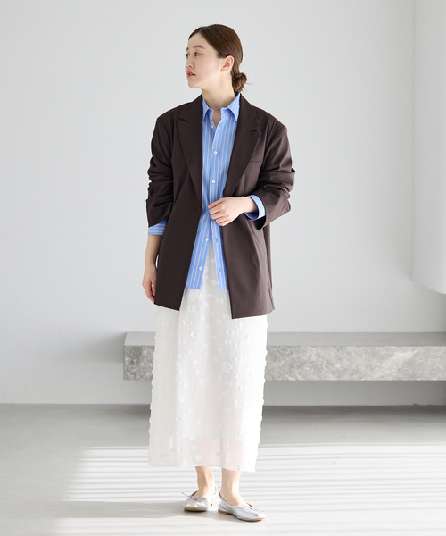 IENA（イエナ）の「《セットアップ対応可》エアリーライトジャケット（テーラードジャケット・レディース・ブラウン/ネイビー・36/38）」の3枚目の写真