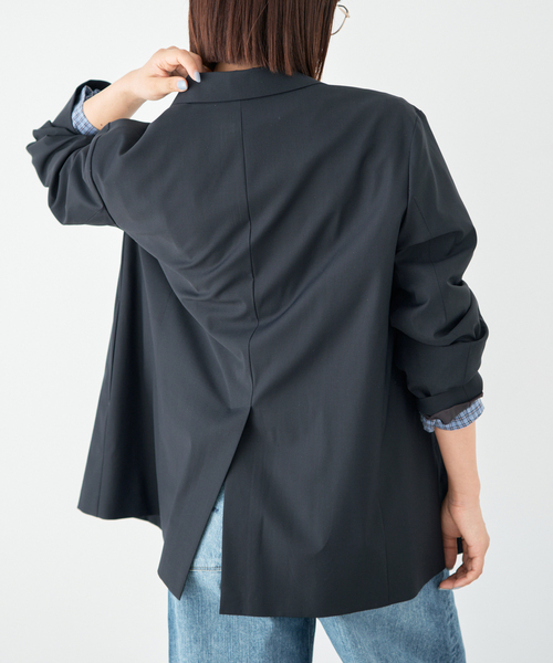 IENA（イエナ）の「《セットアップ対応可》エアリーライトジャケット（テーラードジャケット・レディース・ブラウン/ネイビー・36/38）」の12枚目の写真