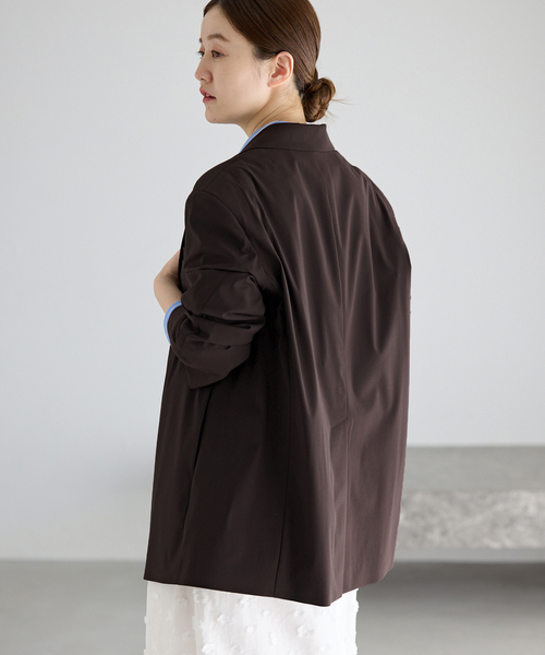 IENA（イエナ）の「《セットアップ対応可》エアリーライトジャケット（テーラードジャケット・レディース・ブラウン/ネイビー・36/38）」の14枚目の写真
