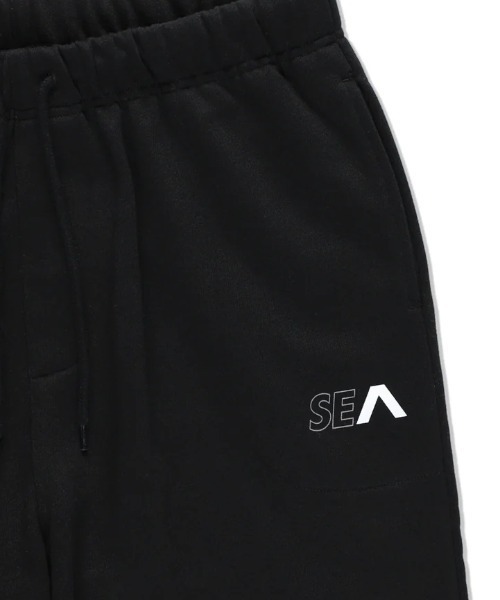 WIND AND SEA(ウィンダンシー)の「【RVCA/ルーカ】WIND AND SEAXSWEAT P/ウエストゴム ウインダンシー コラボ スウェットパンツ( SETUP・セットアップ対応可・空港コーデ)(スウェットパンツ・レディース・ホワイト/ブラック・SMALL/MEDIUM)」の8枚目の写真