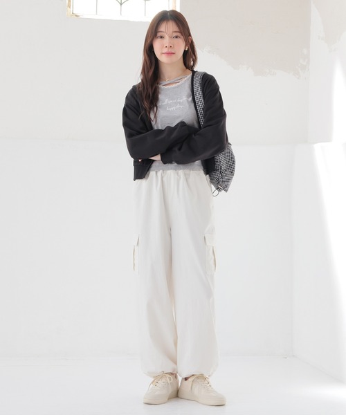 Honeys（ハニーズ）の「カーゴパンツ（カーゴパンツ・レディース・ブラック/カーキ/ホワイト/ピンク・S/M/LL/L/SS）」の5枚目の写真