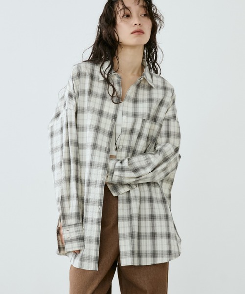 Aunt Marie's（アントマリーズ）の「サッカーチェックオーバーシャツ（シャツ/ブラウス・レディース・ネイビー/ブルー/アイボリー・FREE）」の2枚目の写真