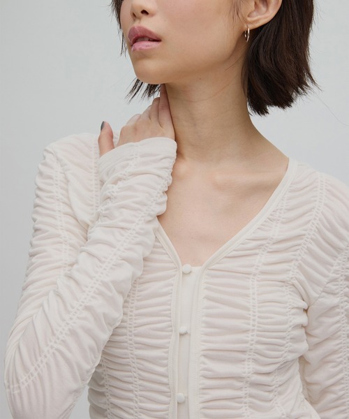 Ameri（アメリ）の「2WAY GATHER CUT TOP（Tシャツ/カットソー・レディース・ネイビー/ホワイト/グリーン・FREE）」の5枚目の写真