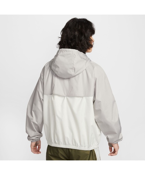 NIKE(ナイキ)の「NIKE/ナイキ AS M NK WR LND JKT 26(ナイロンジャケット・メンズ・ブラック/レッド/ホワイト・S/M/L/XL)」の10枚目の写真