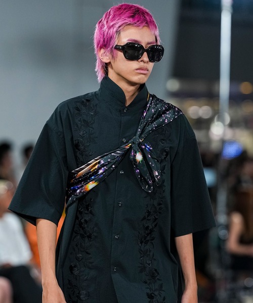 MSML(エムエスエムエル)の「SEERSUCKER EMBROIDERY SHIRT(シャツ/ブラウス・メンズ・ネイビー/ブラック・M/L/XL)」の10枚目の写真