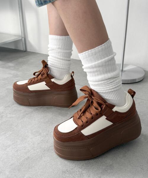 WEGO（ウィゴー）の「WEGO/厚底ワイドシューレーススニーカー（スニーカー・レディース・ブラウン/ブラック・LARGE/MEDIUM/SMALL）」の21枚目の写真