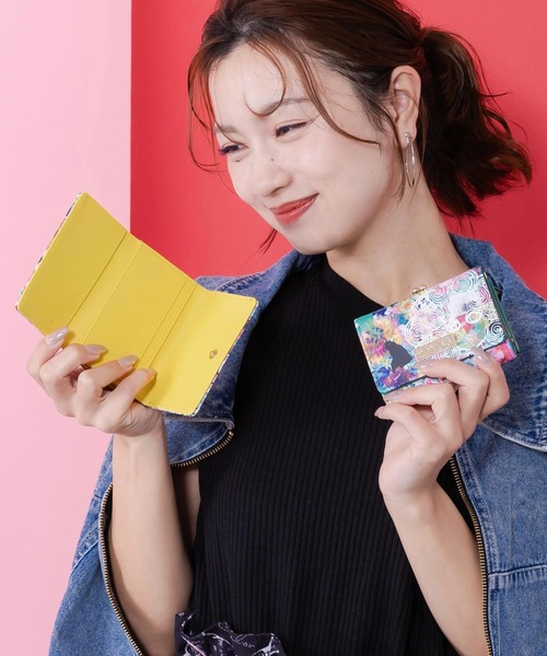 ScoLar(スカラー)の「SC80-2:黒ネコ×スカラーちゃん 花柄口金財布(財布・レディース・グリーン/イエロー・FREE)」の4枚目の写真