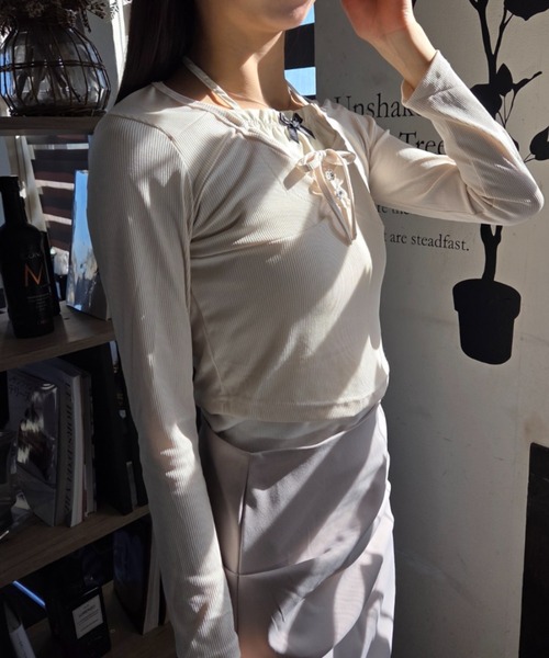 ｔｏｌｅｎｅ（トレネ）の「レイヤード風 リボン レースアップ タイト 長袖カットソー（Tシャツ/カットソー・レディース・ライトベージュ/ライトピンク・FREE）」の7枚目の写真