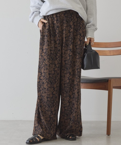 AMERICAN HOLIC(アメリカンホリック)の「【イージーケア】アソート柄パンツ(その他パンツ・レディース・ネイビー/ブラック/アイボリー/ブラウン・L/M)」の5枚目の写真