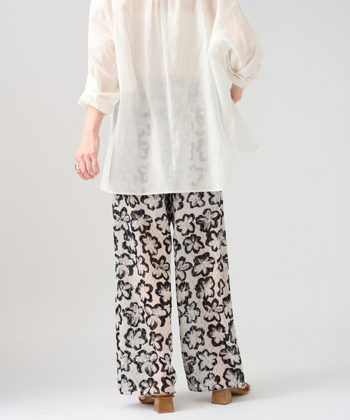 VERMEIL par iena（ヴェルメイユパーイエナ）の「Shadow Bloom パンツ（その他パンツ・レディース・その他2・38/36）」の7枚目の写真