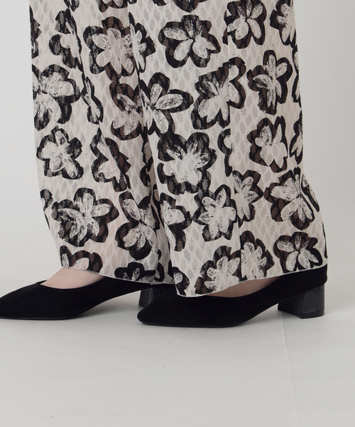 VERMEIL par iena(ヴェルメイユパーイエナ)の「《手洗い可》Shadow Bloom パンツ(その他パンツ・レディース・その他2・38/36)」の20枚目の写真