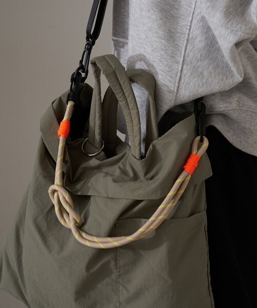 CIAOPANIC TYPY（チャオパニックティピー）の「: 3WAY撥水ナイロンショルダーBAG（ショルダーバッグ・レディース・グレー/ブラック/カーキ・ONE SIZE）」の4枚目の写真