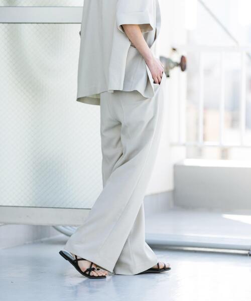 SENSE OF PLACE by URBAN RESEARCH（センスオブプレイスバイアーバンリサーチ）の「『UR TECH DRYLUXE』リネンライクワイドパンツ（その他パンツ・レディース・ベージュ/ブラック/ライトベージュ/チャコールグレー/ブラウン/レッド・X-SMALL/SMALL/MEDIUM/LARGE/TALL）」の18枚目の写真