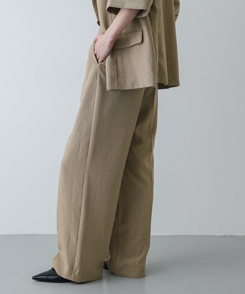 SENSE OF PLACE by URBAN RESEARCH（センスオブプレイスバイアーバンリサーチ）の「UR TECH リネンライクワイドパンツ（スラックス・レディース・ベージュ/ブラック/ライトベージュ/チャコールグレー・X-SMALL/SMALL/MEDIUM/LARGE/TALL）」の6枚目の写真