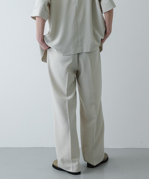 SENSE OF PLACE by URBAN RESEARCH（センスオブプレイスバイアーバンリサーチ）の「UR TECH リネンライクワイドパンツ（スラックス・レディース・ベージュ/ブラック/ライトベージュ/チャコールグレー・X-SMALL/SMALL/MEDIUM/LARGE/TALL）」の11枚目の写真