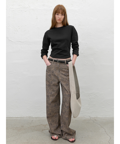 ATELIER NAIN(アトリエナイン)の「NOVELLA SLIM LINE LONG TEE (T-7196)(Tシャツ/カットソー・レディース・ホワイト/グレー/ブラック・MEDIUM/SMALL)」の6枚目の写真