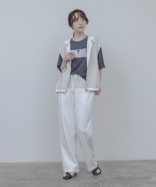 Eimee Law(エイミーロウ)の「裏毛フーディージレ(ベスト・レディース・ライトグレー/オートミール/ブラック・FREE)」の6枚目の写真