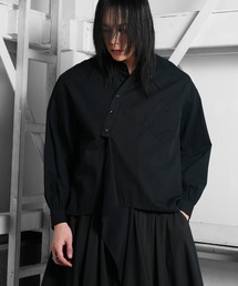 Ruze（ルゼ）の「Asymmetry back slit fishtail shirt /アシンメトリー バックスリット フィッシュテール シャツ（シャツ/ブラウス）」