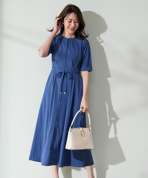ANY SIS(エニィスィス)の「ジョーゼットジャージー ワンピース(ワンピース・レディース・ネイビー系/ネイビー系1/スカイブルー系・MEDIUM)」の2枚目の写真