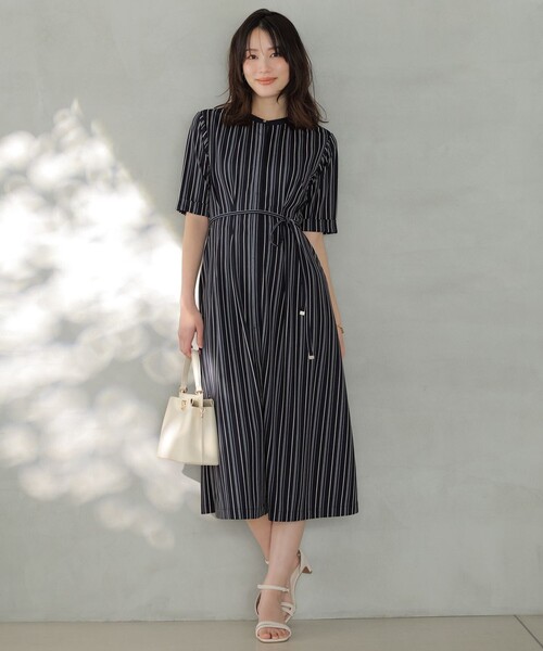 ANY SIS(エニィスィス)の「ジョーゼットジャージー ワンピース(ワンピース・レディース・ネイビー系/ネイビー系1/スカイブルー系・MEDIUM)」の4枚目の写真