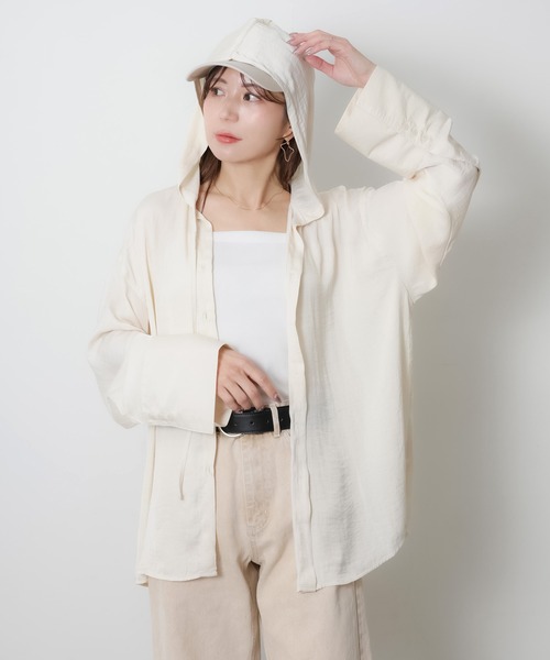 Riberry(リベリー)の「ワイドスリーブシアーフードオーバーシャツ(シャツ/ブラウス・レディース・ベージュ/オフホワイト/ブルー/ブラック・FREE)」の21枚目の写真