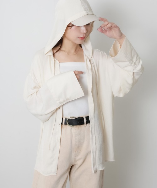 Riberry(リベリー)の「ワイドスリーブシアーフードオーバーシャツ(シャツ/ブラウス・レディース・ベージュ/オフホワイト/ブルー/ブラック・FREE)」の22枚目の写真