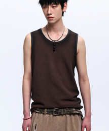 RSSC（アールエスエスシー）の「LEATHER MIXED SPRAY SLEEVELESS - BROWN（Tシャツ/カットソー）」