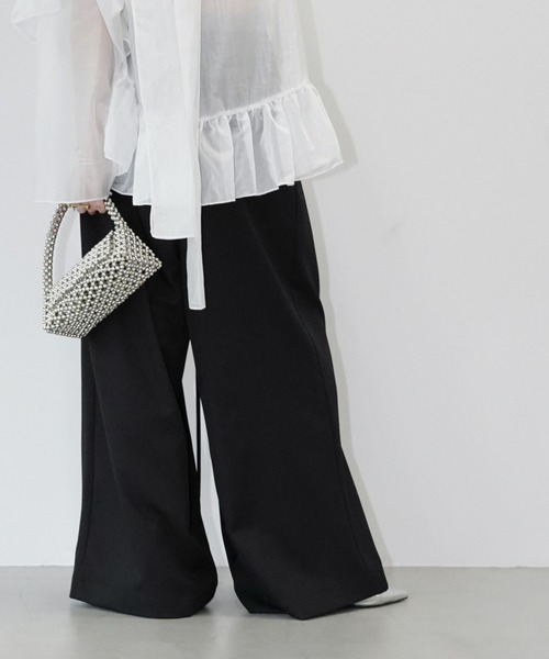 chuclla(チュクラ)の「ハイウェストタックワイドパンツ chw26s165(その他パンツ・レディース・ブラック/アイボリー・L/M/S)」の9枚目の写真