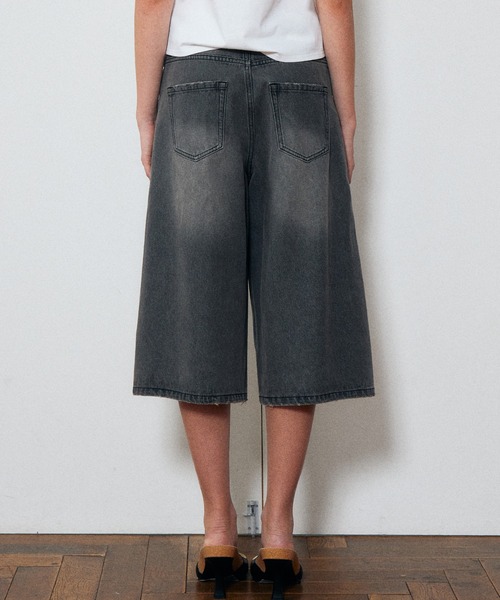 LE CIEL BLEU(ルシェルブルー)の「デニムハーフパンツ / Denim Half Pants(デニムパンツ・レディース・チャコールグレー・34/36/38)」の8枚目の写真