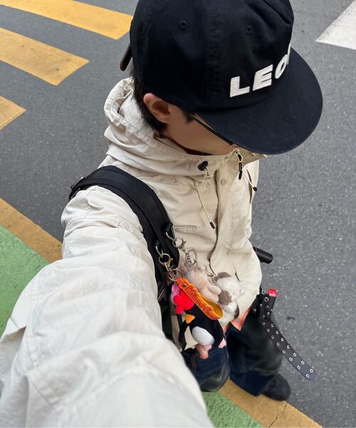KALAPATTHAR(カラパタール)の「LIGHTWEIGHT NYLON RIPSTOP OUT POCKET HOODED SHELL JACKET - BEIGE(ナイロンジャケット・メンズ・その他・MEDIUM/LARGE)」の10枚目の写真