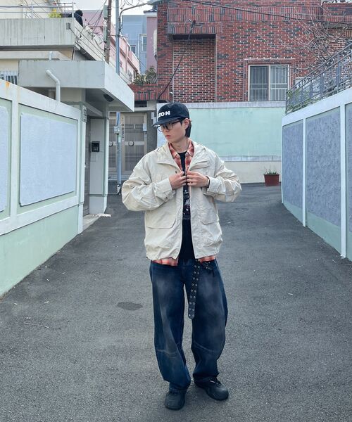 KALAPATTHAR(カラパタール)の「LIGHTWEIGHT NYLON RIPSTOP OUT POCKET HOODED SHELL JACKET - BEIGE(ナイロンジャケット・メンズ・その他・MEDIUM/LARGE)」の12枚目の写真