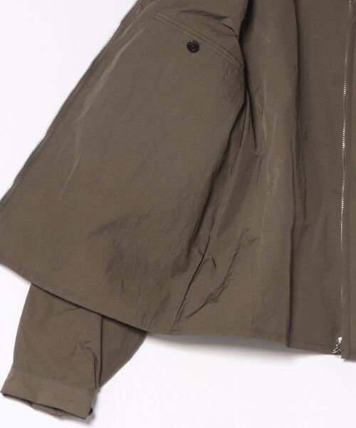 INVERTERE(インバーティア)の「【INVERTERE】PECKHAM DRIZZLER JACKET DOUBLE LAYER(その他アウター・メンズ・ダークネイビー/オリーブ・40/38)」の4枚目の写真