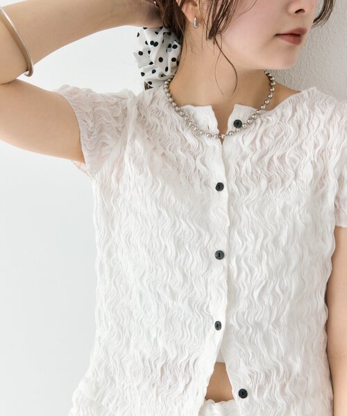 mystic（ミスティック）の「エアリーシャーリングブラウス（シャツ/ブラウス・レディース・ブラック/ブルー/オフホワイト・FREE）」の10枚目の写真