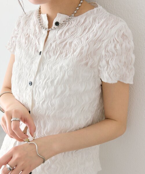 mystic（ミスティック）の「エアリーシャーリングブラウス（シャツ/ブラウス・レディース・ブラック/ブルー/オフホワイト・FREE）」の17枚目の写真