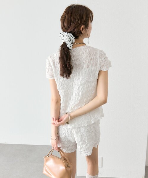 mystic（ミスティック）の「エアリーシャーリングブラウス（シャツ/ブラウス・レディース・ブラック/ブルー/オフホワイト・FREE）」の20枚目の写真